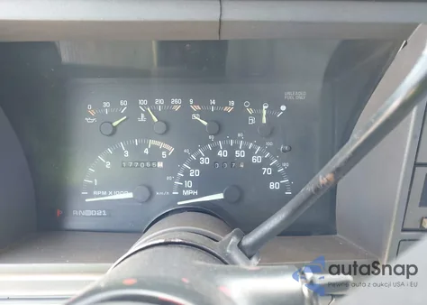 1992 Chevrolet Blazer K1500 z USA, uszkodzony, nr VIN 1GNEK18KXNJ356640